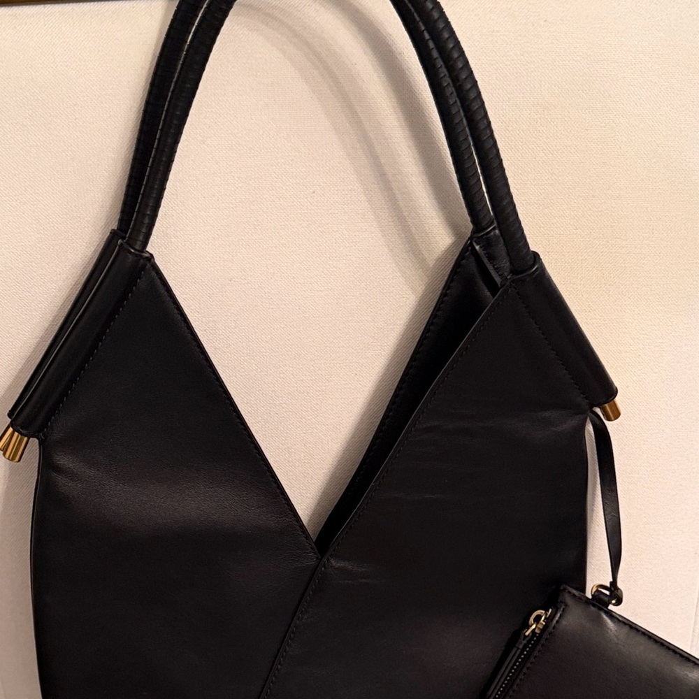 Donna Karan Black Leather Shoulder Hobo with Card Pouch - Picture 3 of 3